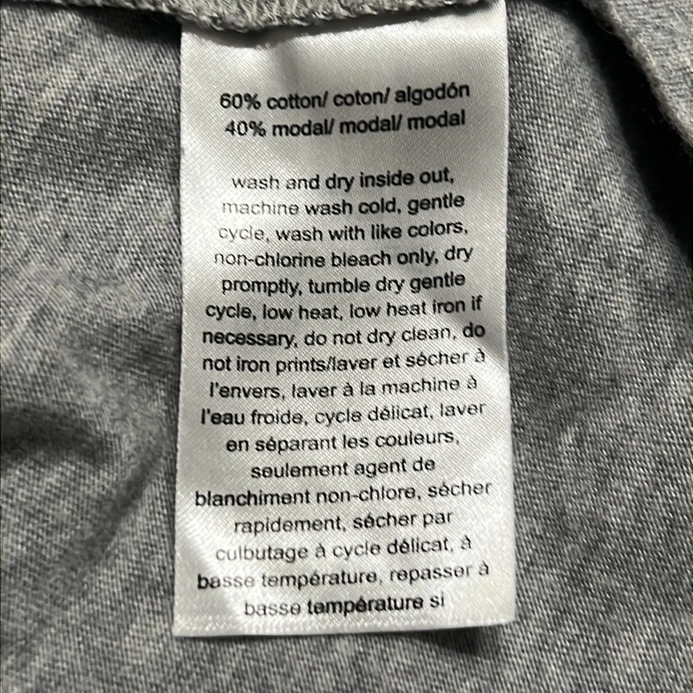 Tommy Hilfiger Heather Grey Heart Short Sleeve T Shirt Sz L - Picture 5 of 9